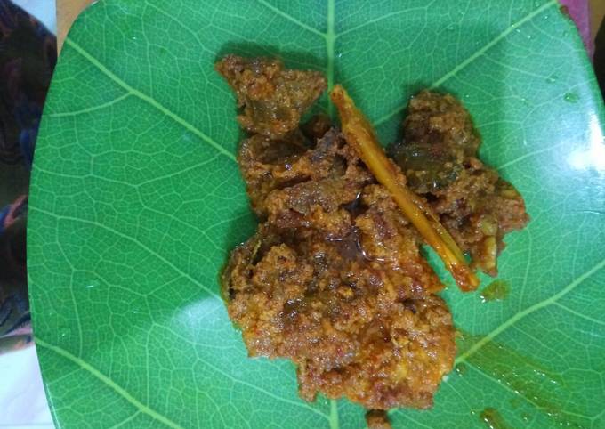 Bagaimana cara membuat Rendang daging sapi  lezat