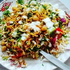 A picture of Muri bhel Bengali type.