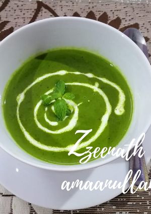 A picture of Spinach and Cheese Soup.