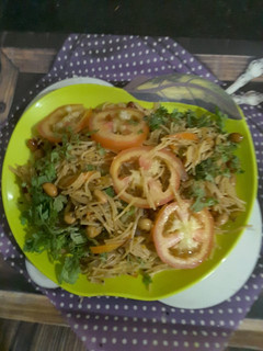 सेंवईं का उपमा (sevai ka upma recipe in hindi) रेसिपी मुख्य फोटो