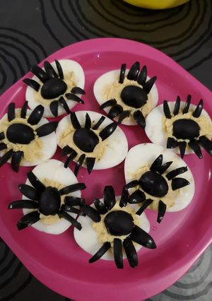 Une photo de Œufs araignées 🕸 🕷️
