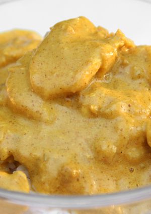 Zdjęcie przepisu Prosty przepis na kurczaka w sosie korma curry.