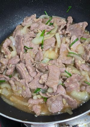 รูปของ หมูนุ่มผัดน้ำมันหอย