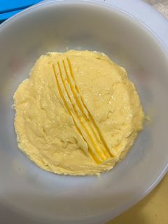 عکسی از دستور کرم کاسترد custard cream