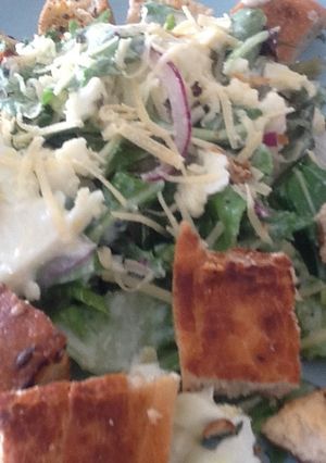 A picture of Chicken & crouton Salad.