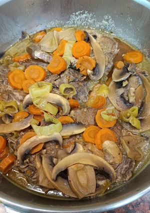 A picture of Quick Pork Chops in the Pressure Cooker.