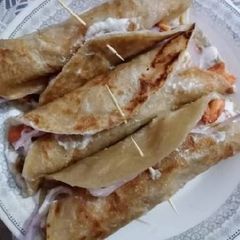 A picture of Paratha roll.