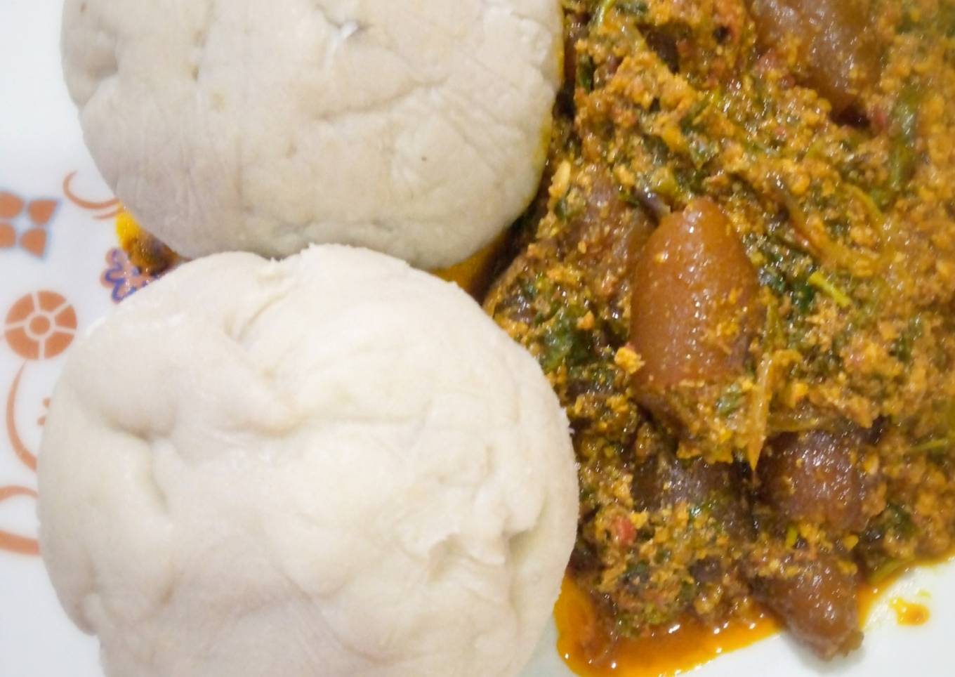 Pounded yam with Egusi soupπππ
