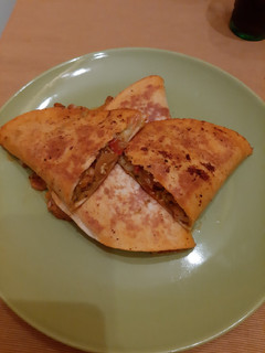 Csirkés quesadilla recept fotója