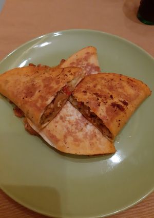 Csirkés quesadilla recept fotója