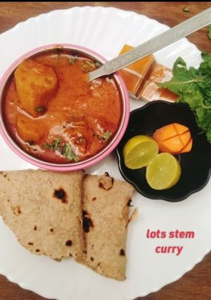 A picture of LOTUS STEM CURRY 🍛 (Kamal kakdi curry).