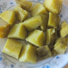A picture of Boiled Sweet Potatoes.