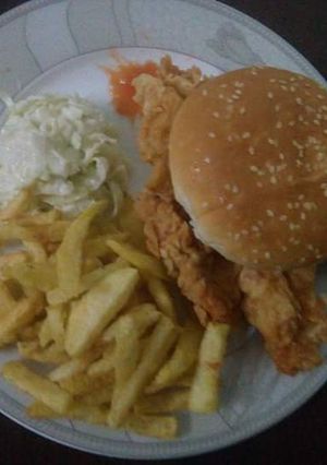 A picture of Zinger Burger   #KokabandCookpad.