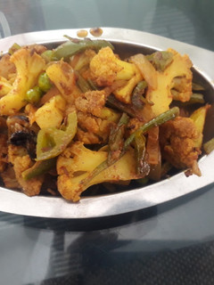 मिक्स वेज फ्राई (mix veg fry recipe in Hindi) रेसिपी मुख्य फोटो
