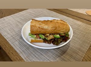 Una foto de Sándwich de caballa 🐠