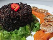 Una foto de lechugas de pollo