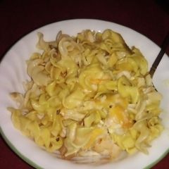 A picture of Chicken Noodle casserole.