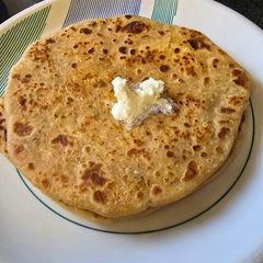 A picture of Turnip parantha.