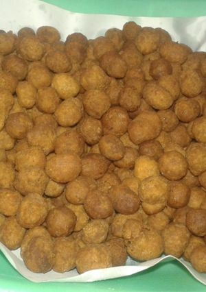 A picture of Peanut burger.