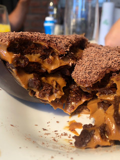 Una foto de Huevo de Pascua relleno-Chocotorta