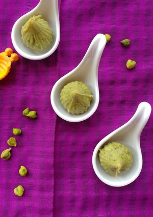 A picture of Green Gram Modak.