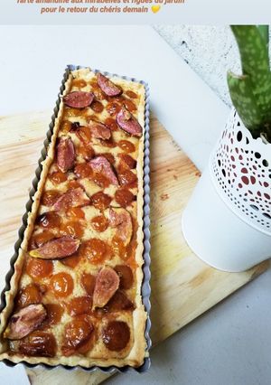 Une photo de Tarte mirabelles et figues