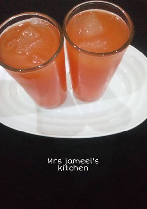A picture of Carrot juice.
