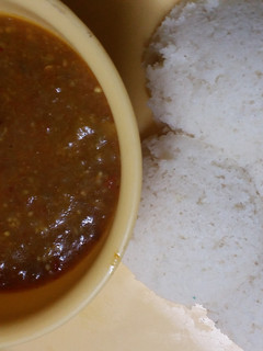 A picture of Idli Sambhar.