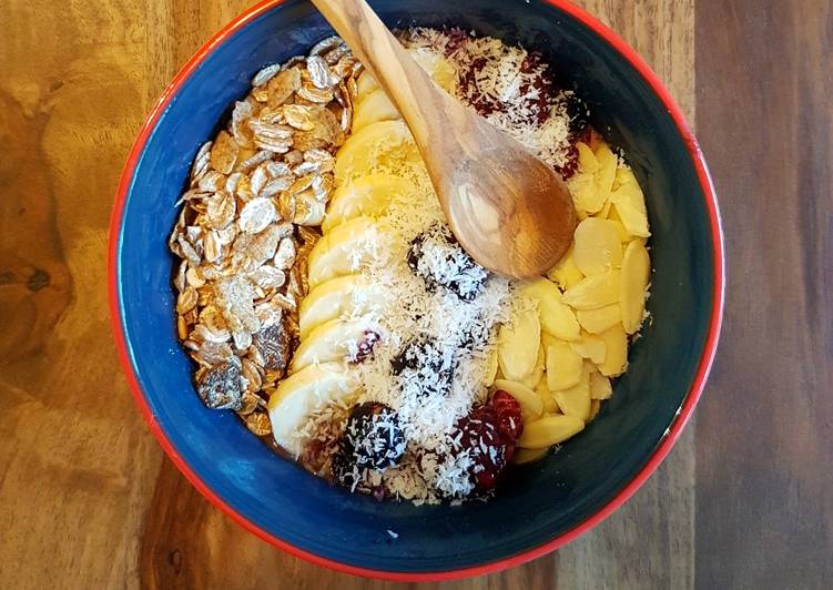 Recette Des Porridge avoine, cacao et fruits rouge