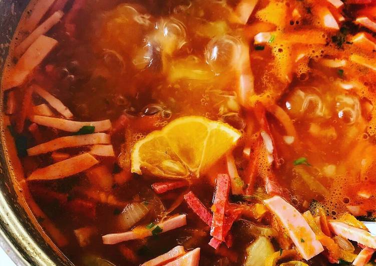 How to Cook Yummy Суп солянка🍲🥓🥩🍖🥫🍋