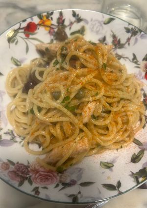Foto di Spaghetti in Padella 80 Sgombro Olive Capperi