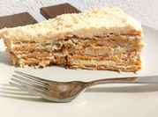 Uma foto de bolo de bolacha