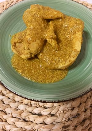 Una foto de Pollo al curry fit