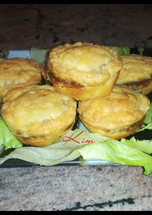 A picture of Mini veg pies.