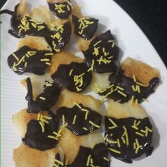 A picture of Chocolate dipped potato chips.
