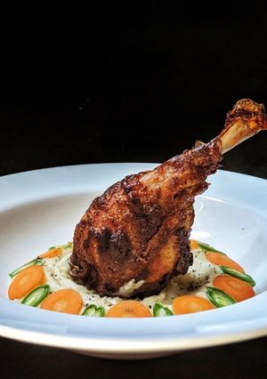 A picture of Awadhi Grilled Chicken with Mashed Cauliflower and Potatoes.