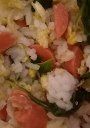 Foto resep Nasgor sosis bayam