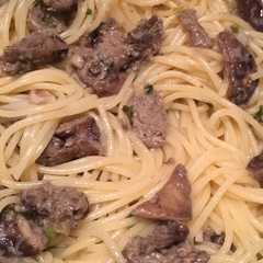 Foto di Pasta con funghi saltati in padella