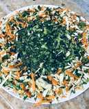 Tortilla de espinacas con ensalada tricolor en essen
