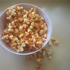 Baked caramel popcorns A picture of Baked caramel popcorns.