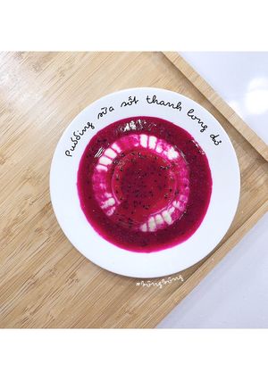 Hình của món Pudding sữa sốt thanh long đỏ.