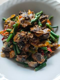 Foto resep Kerang + kacang panjang tumis tauco