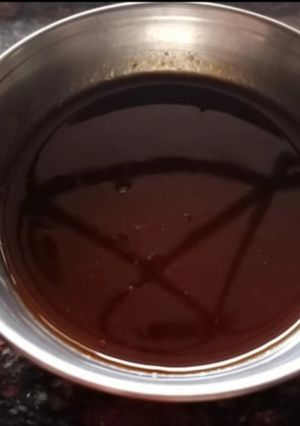 A picture of Tamarind chutney (imli ki khatti meethi chutney-No dates recipe).