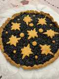 Crostata nocciole e mandorle con confettura ai mirtilli