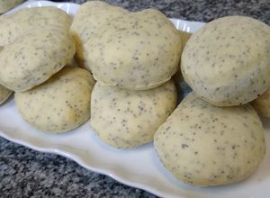 Una foto de Pan de semolin y amapola