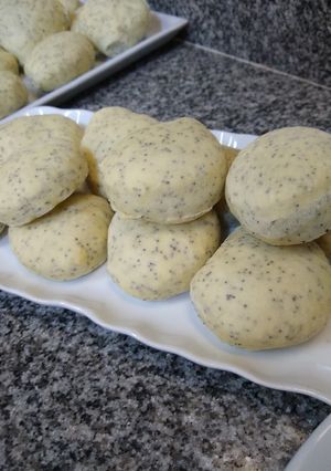 Una foto de Pan de semolin y amapola