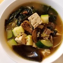 A picture of Classical Beef Seaweed Soup牛肉海带汤#mommasrecipes.