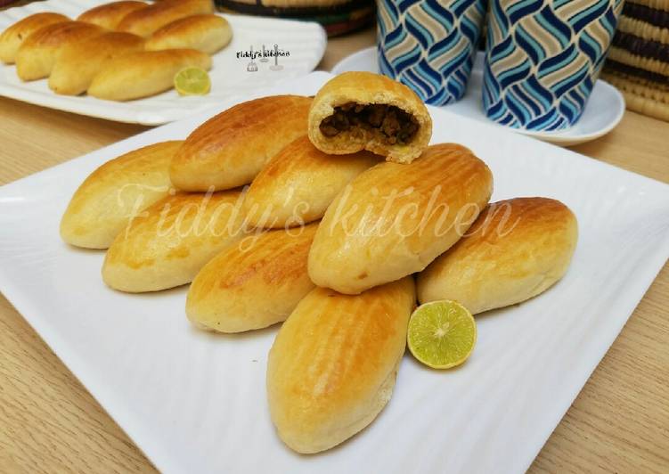 Recipe of Super Quick Homemade Meat pocket buns