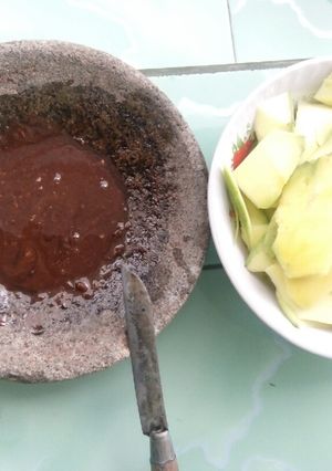 Foto resep Rujak Mangga mengkal