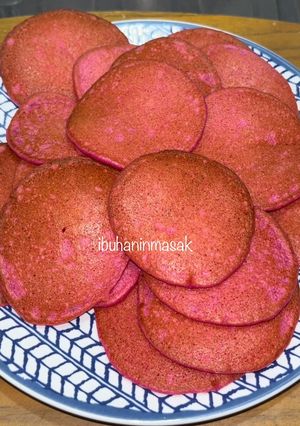 Foto resep PANCAKE BUAH NAGA / DRAGON FRUIT PANCAKES